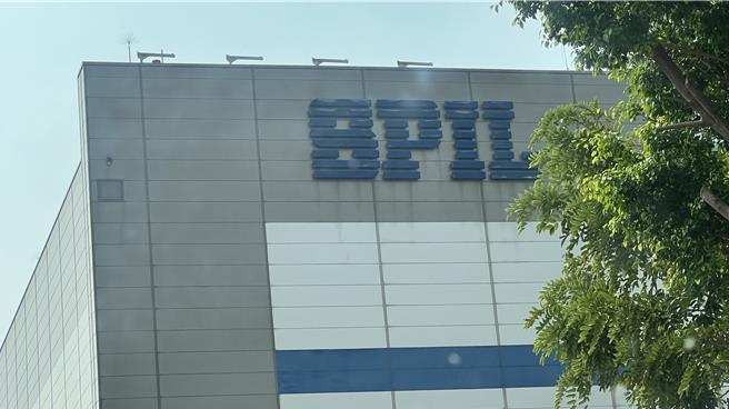 封测龙头日月光投控旗下硅品精密稍早公布讯息，黄仁勋16日下午将现身潭科厂启用揭幕活动。（图／柳名耕摄）