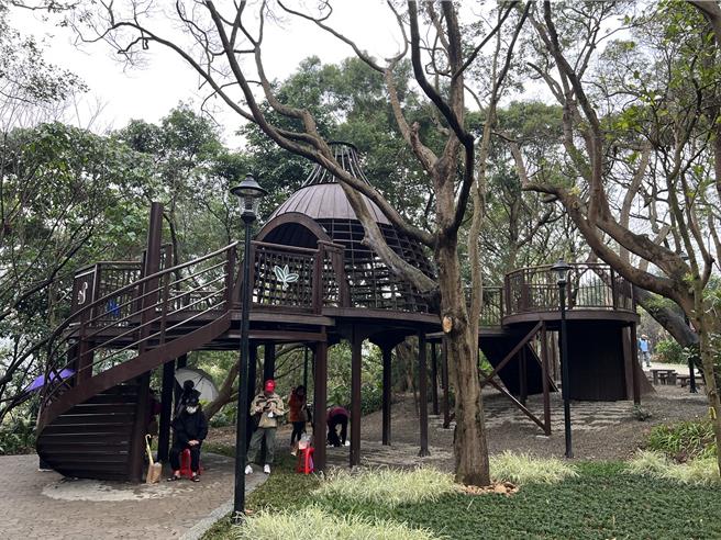 中和嘉穗公园优化改造后今正式启用。（王扬杰摄）