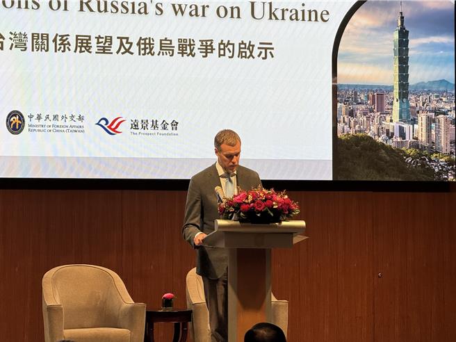 立陶宛前外交部长蓝柏吉斯今（15）日指出，要求乌克兰、俄罗斯谈判以求和平，这存在「根本缺陷」，恐纵容威权政体。（李奇叡摄）