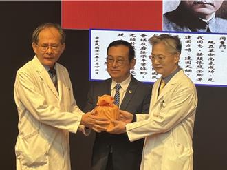 台中榮總院長今交接 傅雲慶接任：航向大海不止停泊台中港