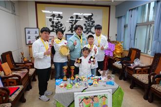 花蓮翻糖藝術翻出國際美名 市長表揚8名師生
