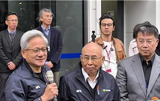 出席矽品新廠揭牌  黃仁勳：晚上要去逛逢甲夜市