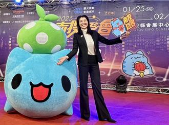 南投燈會主燈亮相 貓貓蟲咖波聯名紀念品掀春遊熱潮