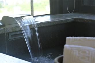 過年泡暖湯！北投麗禧美饌迎賓 日月潭雲品異國風年味吸客