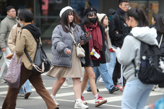 清晨低溫冷颼颼！大半台灣「凍番薯」跌破10度 回暖時間曝