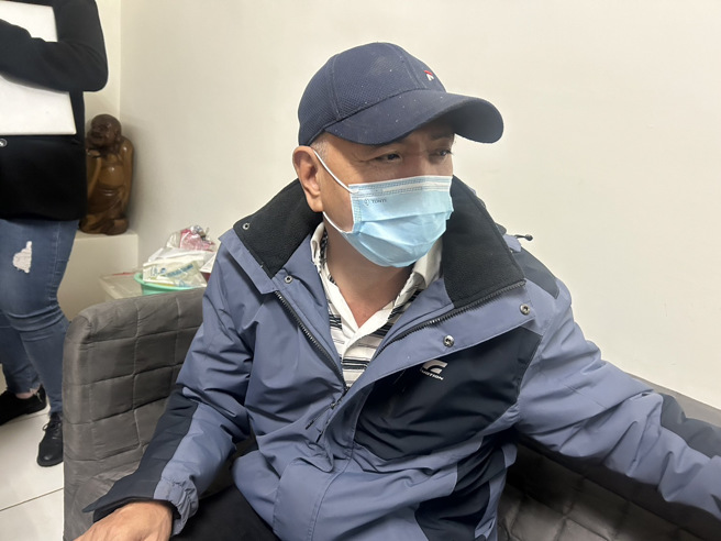 黃麟凱2202執行死刑，死者家屬王爸爸哽咽表示：「司法還我們公道了，感謝大家的關心與幫助。」（翻攝畫面）