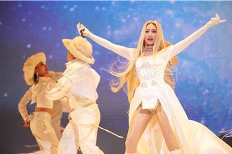 A-Lin6度攻蛋唱一半緊急喊卡 道歉喊「對不起」背後真相曝