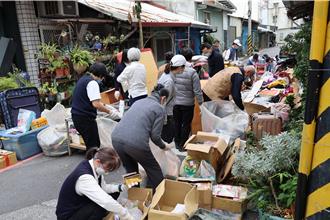花莲慈院岁末暖心关怀 助中风患者家焕然一新