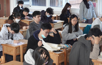 114学测自然科结合时事 诺贝尔奖、比特币入题考验科学素养