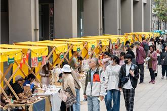 毛孩與主人同樂  「萌寵潮有市」首日吸6000人朝聖