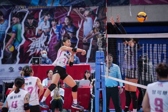 企排》林良黛、劉美菁雙破20分 臺北鯨華主場逆襲新北中纖