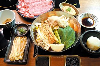 抗．寒．美．食－色味媚人新湯頭！ 乾杯「黑毛屋」系列冬季新鍋超美味