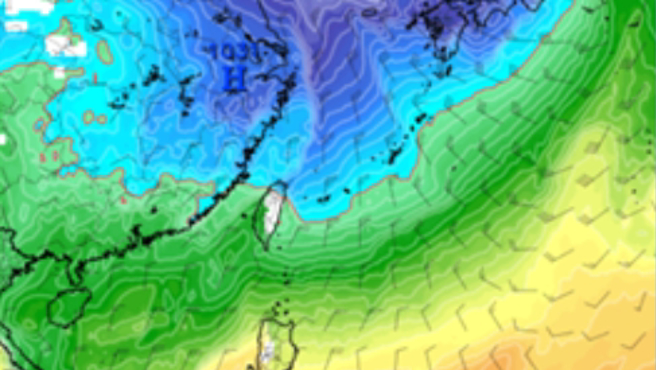 最新欧洲模式模拟，27日晚上8点850百帕温度及风场模拟图显示，零度线在北部陆地。（翻摄气象推广基金会）