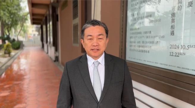 民进党立委王定宇证实，川普祝贺代表团将在18日傍晚前往纽约再前往华府，华府天气是暴风雪酷寒状态，所以川普交接团队表示，温度很低怕发生危险，原定户外交接典礼会改到室内体育场。（王定宇办公室提供／游念育台北传真）