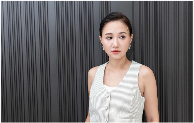 何妤玟自爆妈妈跟她要钱时，会用骂的。（何妤玟脸书）