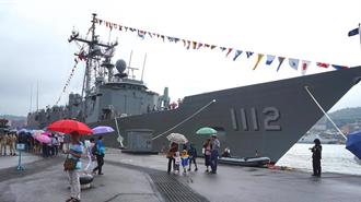 海軍上兵感情糾紛抗命跳船　竟自游上岸送醫！遭汰除判刑