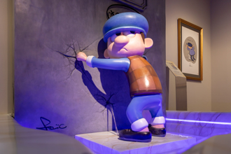 漫畫大師蕭言中40周年創作展  《堵住水壩的少年》裝置吸睛登場