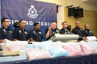 10台灣人捲8.2億毒品槍枝案被捕！將在大馬關過年 長相全曝光