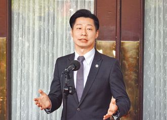 海纳百川》文化为政治服务的悲歌（汪志雄）