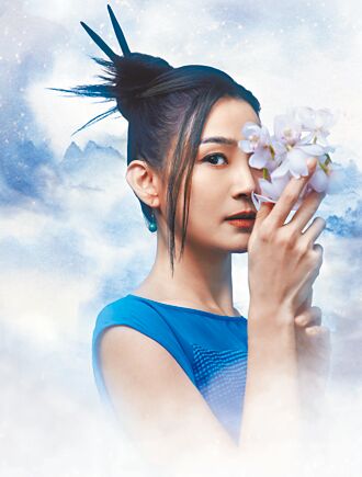 洪小铃当妈邀约不断 直呼小孩带财