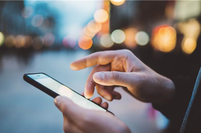 大陸網信辦19日宣布啟動為期1個月的春節網路整治，鎖定挑起極端對立等6大問題。（示意圖:shutterstock/達志）