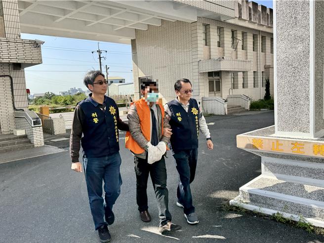 35岁张姓男子从小对枪枝有兴趣，悄悄在家中改造枪枝。（民眾提供／宝智华台南传真）