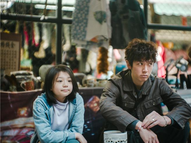 柯震東為新片《我未許願先吹蠟燭》苦練粵語，和小女孩有不少精采對手戲。（力揚電影提供）