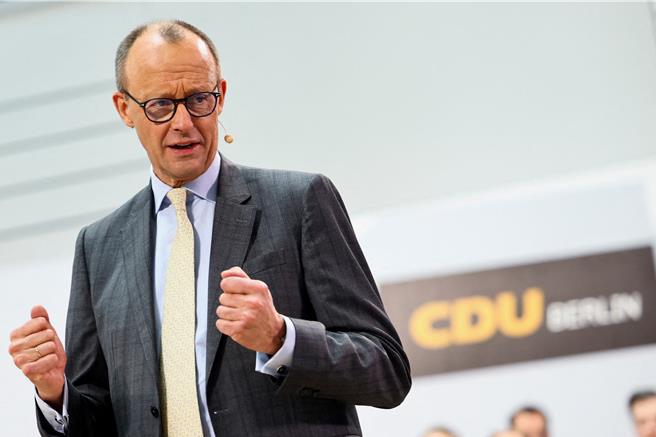 德国定于2月23日举行大选，梅尔茨是有望接替萧兹，成为新任总理的热门候选人。（路透社）