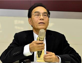 前鴻海老臣戴正吳告郭台銘求10億獎勵金　砍半變6億官司進度曝光