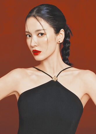 宋慧喬演繹新妝彩超透潤