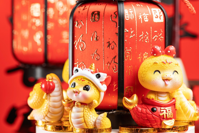 生肖屬牛、虎、兔和蛇的人即將揮別苦日子，在蛇年能迎接全新好運。（示意圖：Shutterstock／達志）