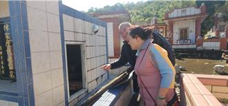 花莲月眉5处墓地墓门遭窃   民眾大骂「公墓也敢偷」