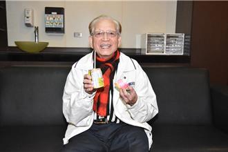 来一颗烧一颗！9旬翁靠2招战胜肝癌