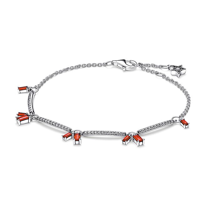 華泰名品城推「Pandora煙花爆竹密鑲寶石飾條手鏈」，原價5380元、特價2690元。（華泰名品城提供）