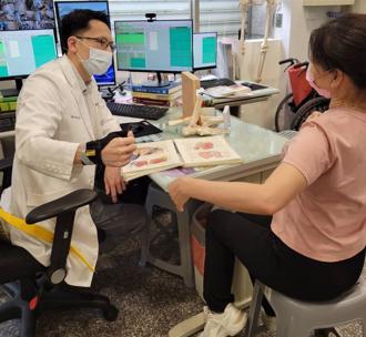 骨质疏松不再是老年病！停经前女性、壮年男性也中招