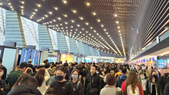 還沒過年桃機出境就塞爆 內行人教1招避人潮