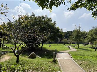 新竹公園驚見「斷頭貓屍」 器官四散嚇哭民眾 動保所回應了
