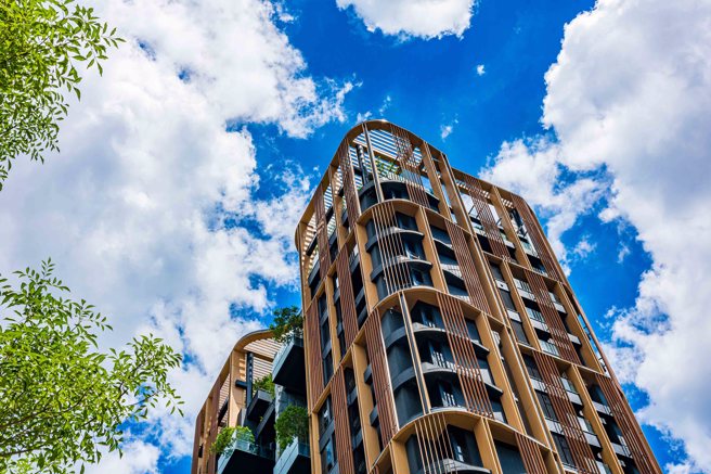 豪宅御用建筑大师李天铎全程操刀规划，将建筑与自然绿意融合，使生活更有温度。 图/业者提供