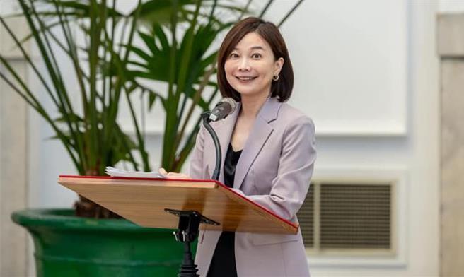 郭雅慧指出，過往總統國務機要費的執行，約六成用於慰勞辛苦執勤軍警人員等，四成用於弱勢團體、社福機構贈禮以及緊急急難救助相關事宜。（總統府提供／游念育台北傳真）