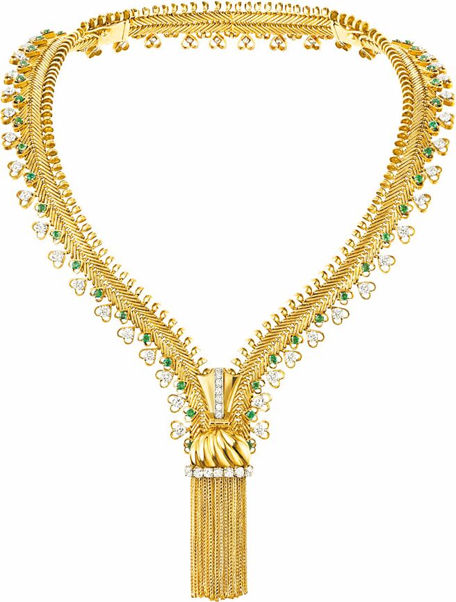 「大美不言」移师故宫南院，展出梵克雅宝Zip项炼，1952年。（Van Cleef & Arpels提供）