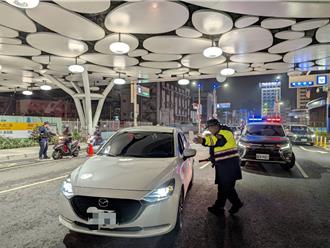 高雄警酒駕執法無假期 醉後駕車小心蛇年變魯蛇