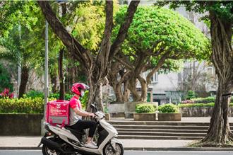 foodpanda發紅包給外送員 加抽萬元黃金與iPhone 16