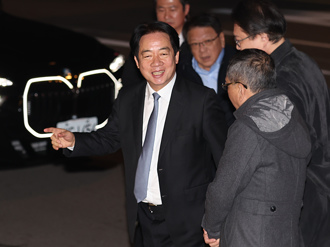 民进党尾牙低调登场   赖清德1原因只现身20分钟