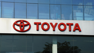 零件不耐用致熄火 日本豐田召回逾43萬輛這2款車