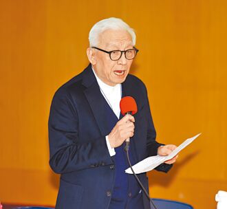 曹興誠稱黑熊錢我出 卡神酸拿出明細好難