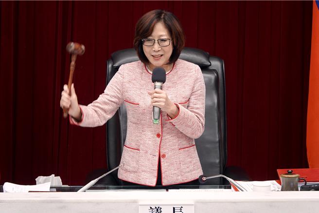 高雄市議會順利完成2025年度地方總預算案審查，為期18天的第6、7次臨時會於23日閉幕。（高市議會提供／洪浩軒高雄傳真）