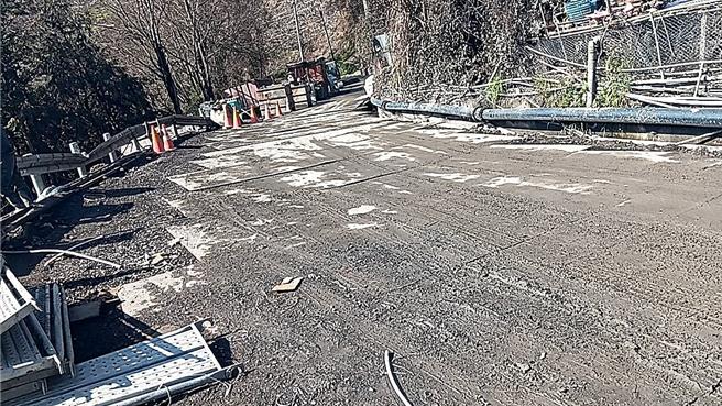 中橫公路台8線83公里補強。（谷關工務段提供／李京昇台中傳真）