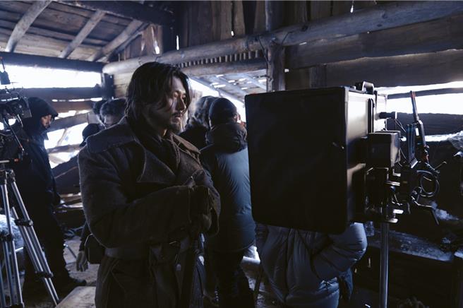 玄彬在《哈爾濱》中飾演韓國民族英雄「安重根」。（網銀國際影視提供）