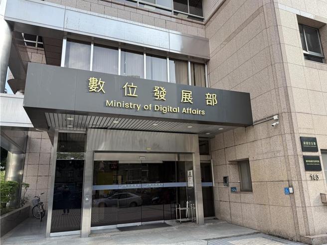数发部资安院院长林盈达表示，资安AI化预算遭删影响团队信任，最严重恐裁员。图／吕俊仪