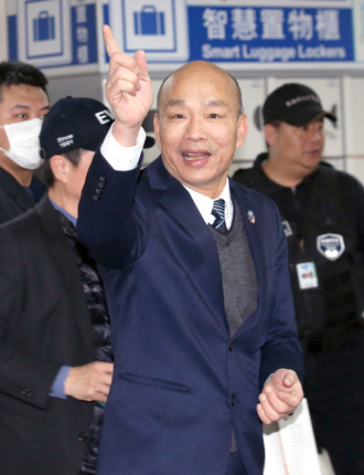 韓國瑜烙英文「I am back」最新發聲！狂吸上千人留言喊這句